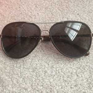 Chanel sunglasses for @aroonsri